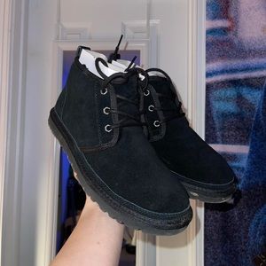 Women’s size 9 black Ugg